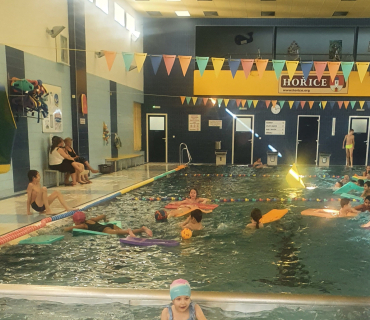 Z pohádky do pohádky