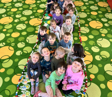 Jaro ťuká na dveře