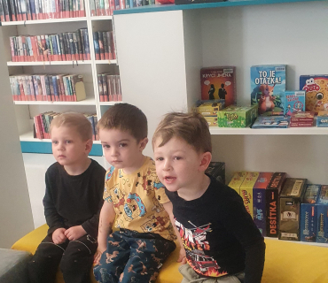 Jaro v přírodě - čápi