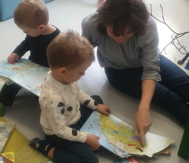 Jaro v přírodě - čápi