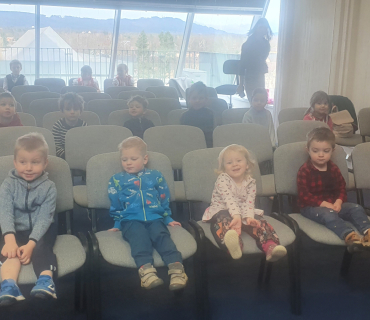 Jaro v přírodě - čápi