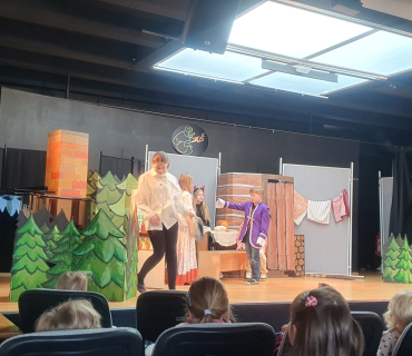 Jaro v přírodě - čápi