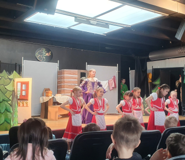 Jaro v přírodě - čápi